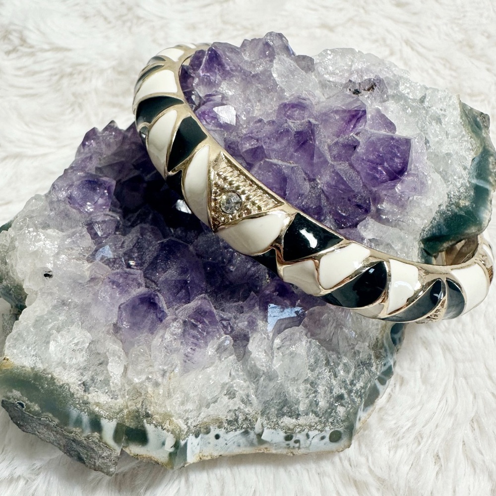 Black & White Enamel Hinge Bangle Bracelet